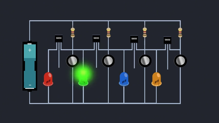 简单的闪光灯电路                                                                                                           A simple flashlight circuit